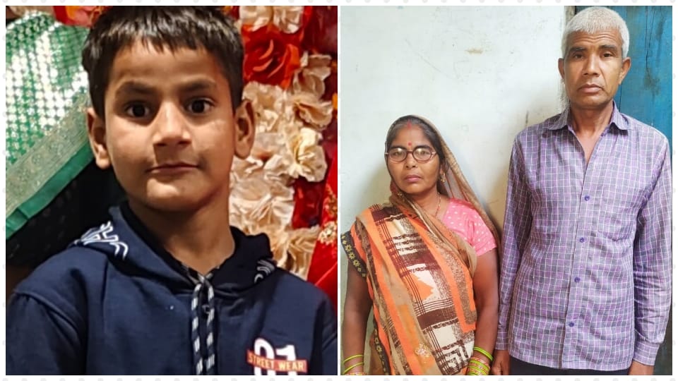 bike riding couple along with their grandson died after being hit by a canter in Aligarh