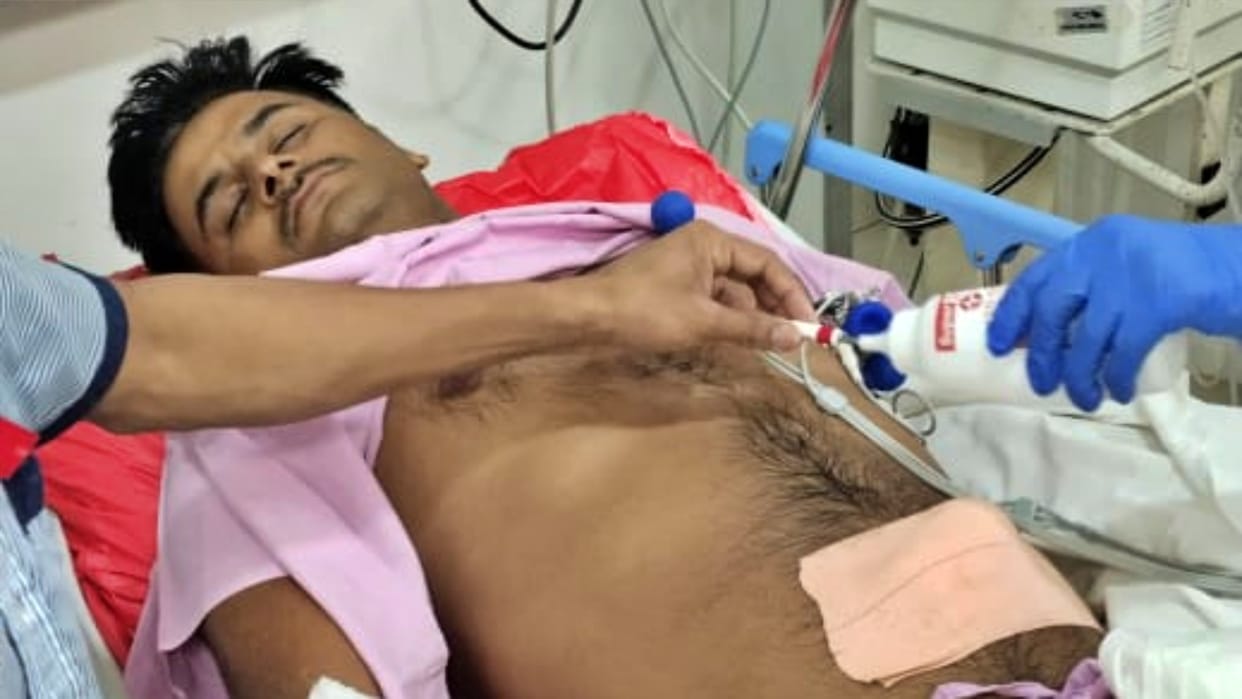 Patna News: Land dispute took a violent turn, inspector, son and nephew shot; two people in critical condition