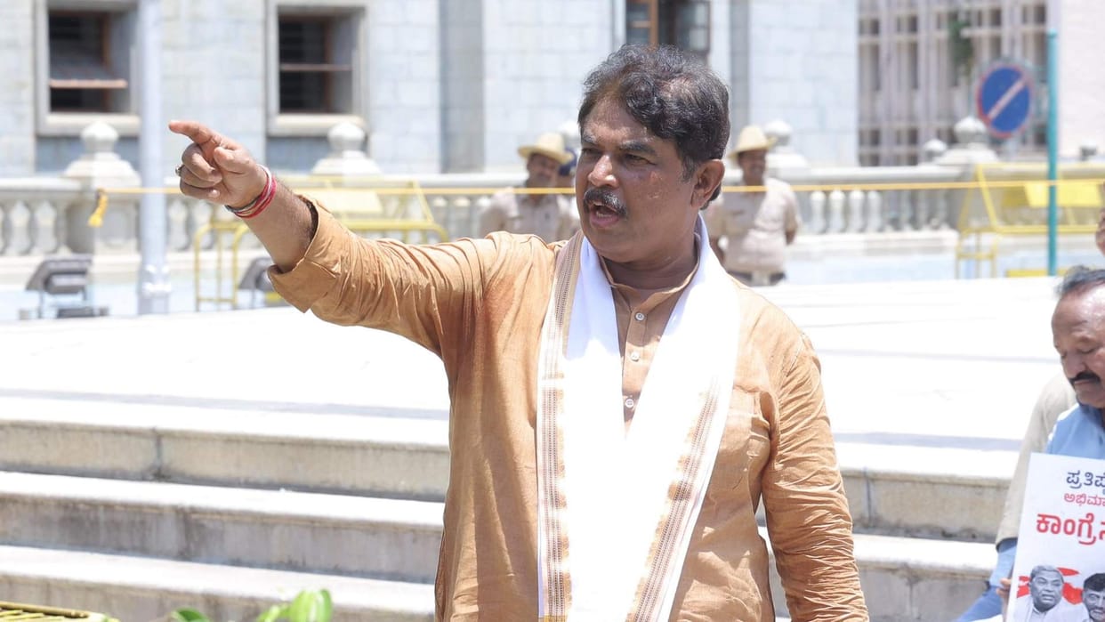 Bengaluru stampede: BJP demands special session of Karnataka legislature