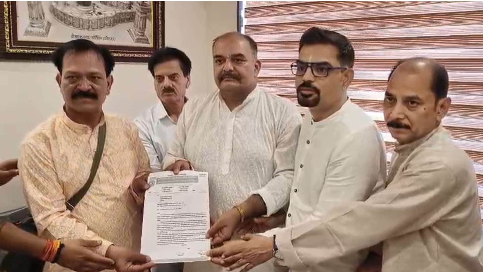 रघुवंशी समाज ने उठाई राजा और सोनम रघुवंशी मामले CBI जांच की मांग