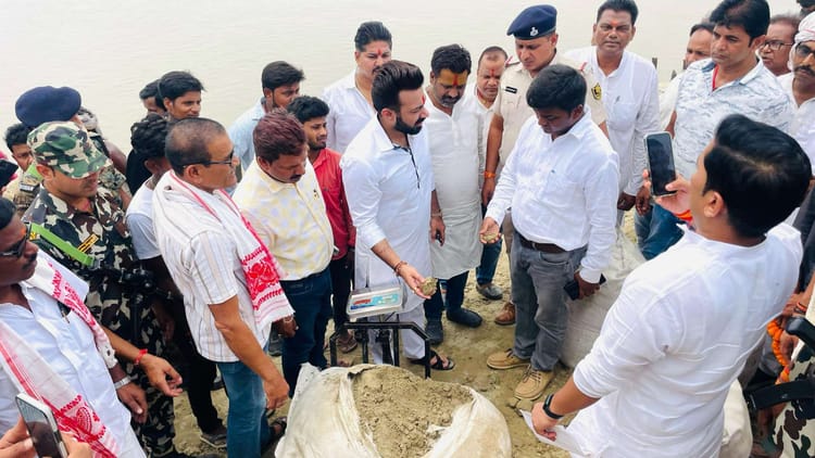 Bihar News: खगड़िया में कोसी कटाव रोकने के नाम पर बड़ा घोटाला, सांसद के निरीक्षण में खुली पोल