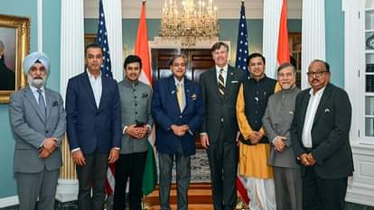 अमेरिका के उप विदेश मंत्री से थरूर नीत शिष्टमंडल की मुलाकात