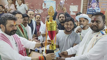 sports news Mahamana Club wins with four baskets of Surya Vishwanath ranks first in swimming