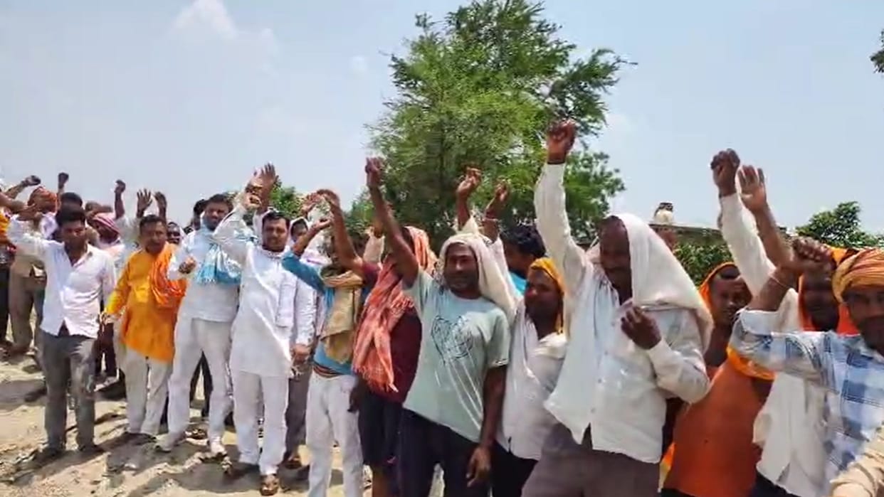 The pace of anti-erosion work slowed down the villagers got angry protested and put forward their demands