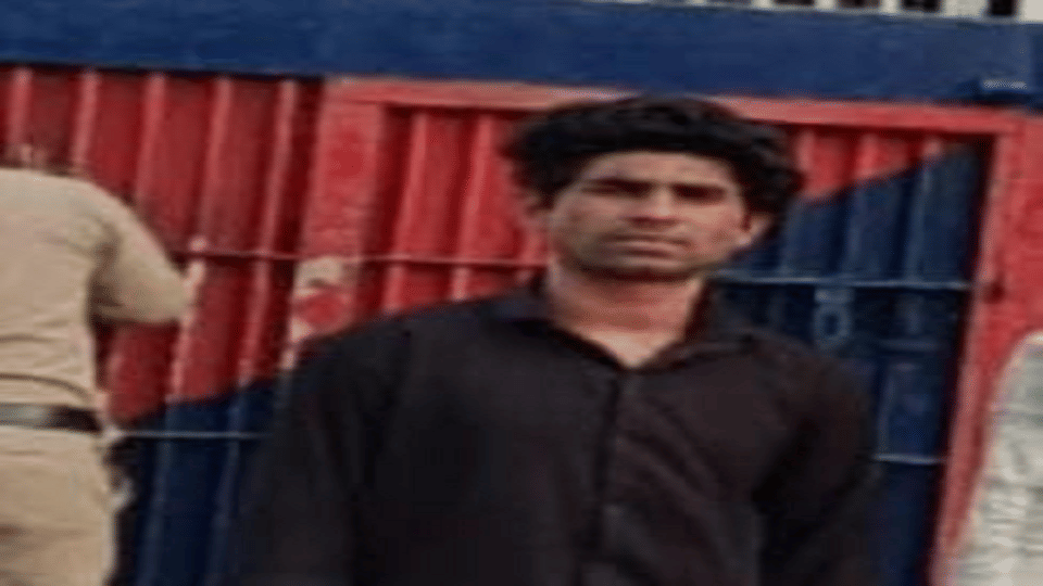 Police have arrested a youth in Korba for attempted murder