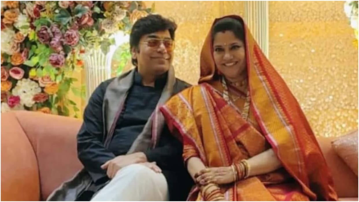 Renuka Shahane Wanted To Kids That Is Why She Married To Ashutosh Rana She Reveals After 24 Years Of Marriage