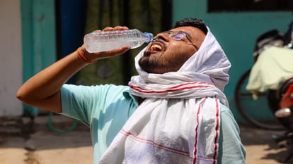 delhi ncr weather today Red alert in Faridabad temperature crosses 44 degree Celsius due to heatwave