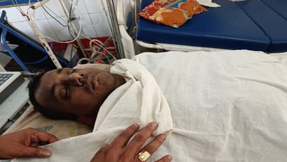 Naxalites terror in Sukma CG: IED blast and fire to Poklane, see here Details, CG Naxalite news