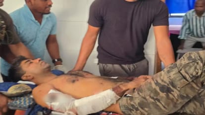 Naxalites terror in Sukma CG: IED blast and fire to Poklane, see here Details, CG Naxalite news