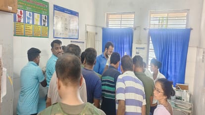 Naxalites terror in Sukma CG: IED blast and fire to Poklane, see here Details, CG Naxalite news