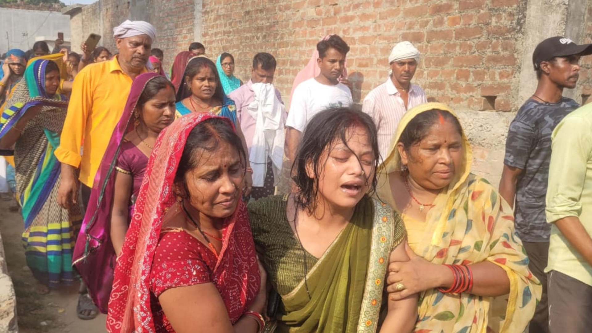 UP News Fish Distribution Triggered Feud History-Sheeter Murder Linked to Village Head Dispute in Gorakhpur