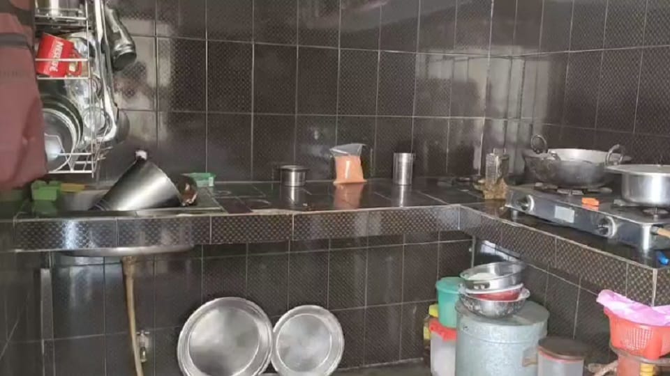 Criminals shot mother and son in Muradnagar son died
