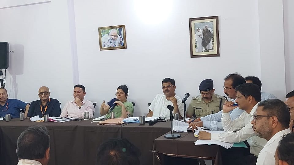 DM Vandana meeting regarding preparations for Kainchi Dham fair