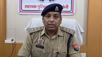 Kanpur: Body of an unknown youth found naked on the road, police engaged in investigation
