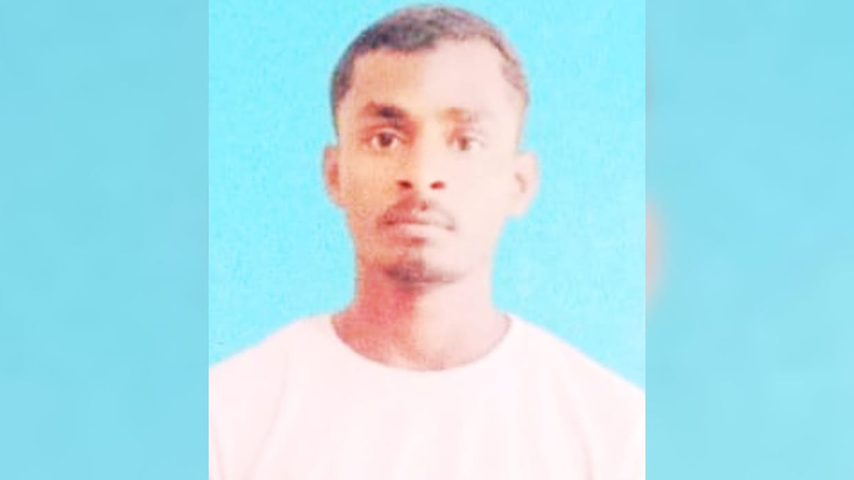 Young man hanged himself in Varanasi into room saying wanted to sleep dead body was taken out
