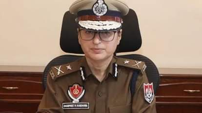 Strictness in Jalandhar No entry into hotels or events with weapons use of army uniforms banned