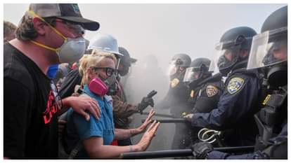 लॉस एंजेलिस में विरोध तेज