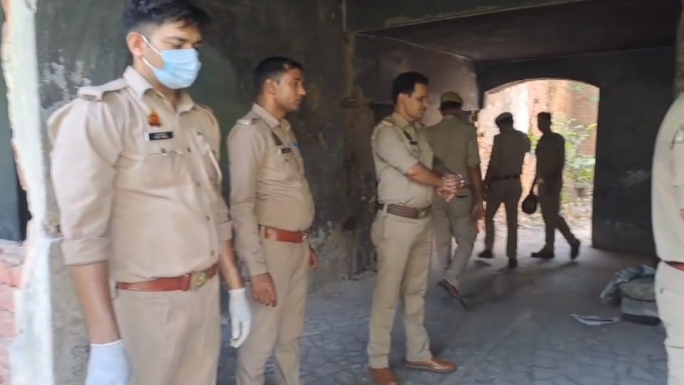 Murder after rape: Took away on the pretext of outing Nauchandi, incident took place in the ruins