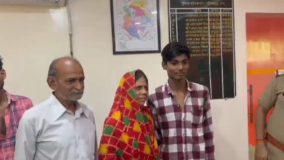 10 years ago a child kidnapped from Noida returned to his parents
