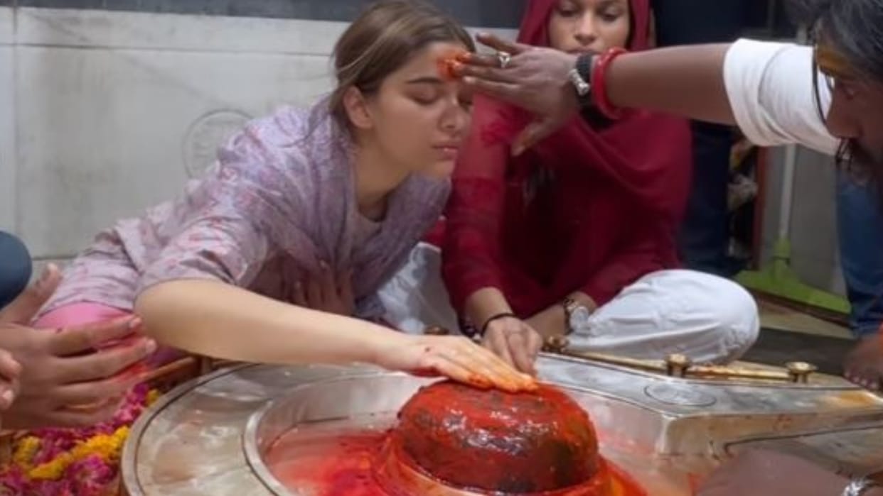 Saiee M Manjrekar shares photos of Mahakaleshwar Jyotirlinga temple says best day
