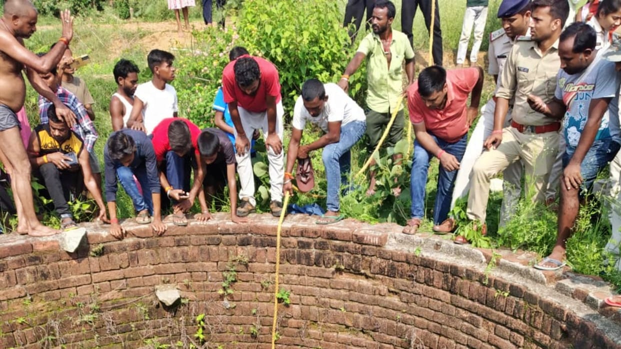 Banka News: Mother commits suicide by jumping into a well with two innocent children over family feud