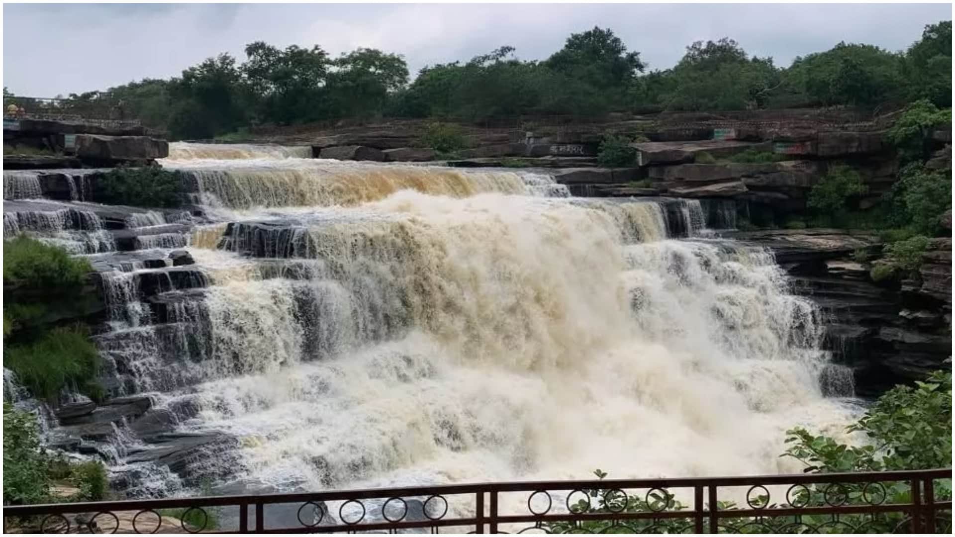 Five Beautiful Waterfalls In Uttar Pradesh Khubsurat Jharna UP Famous Waterfall Disprj