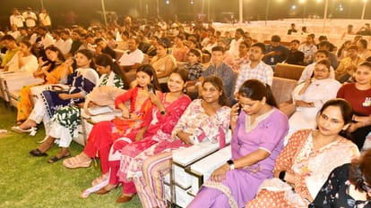 Motivational speaker Jaya Kishori gave success mantras to the youth in Bareilly