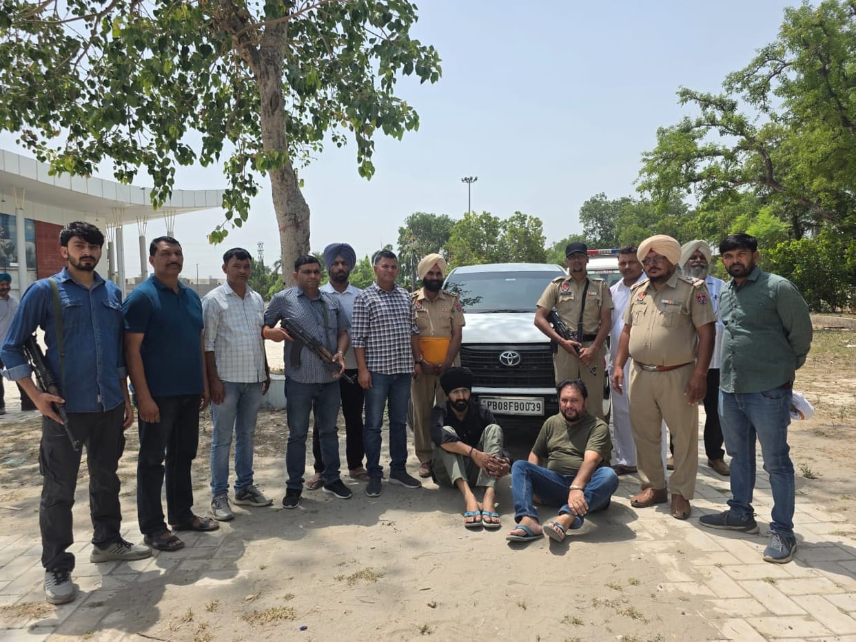 punjab bank robbery two accused arrested in mathura