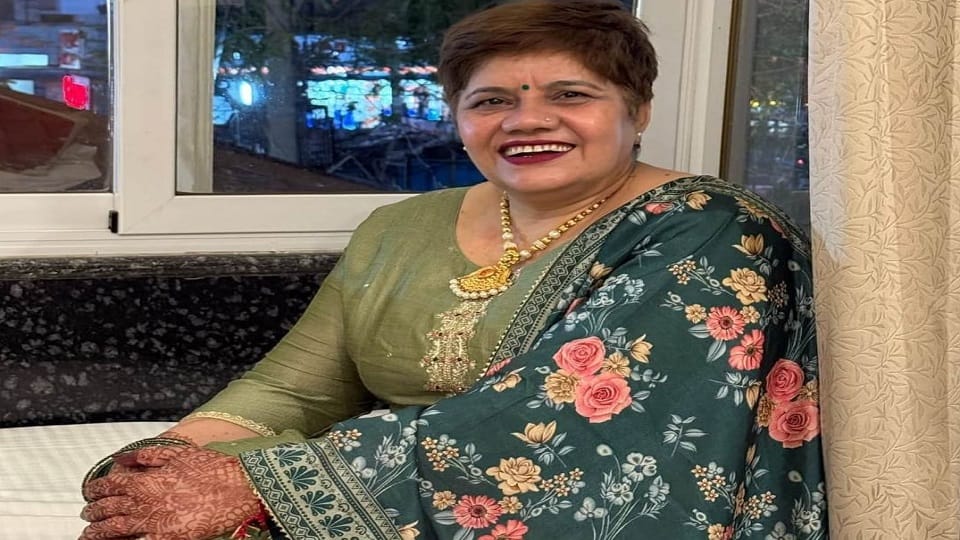 Haryana woman Anju Sharma Died in Gujrat Plane crash