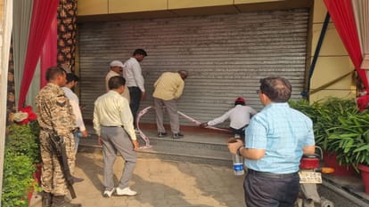 Four Marriage Home sealed for lack of parking and three illegal colonies were also demolished in Bareilly