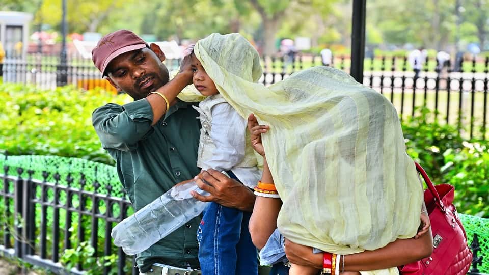 delhi weather news kal ka mausam in hindi