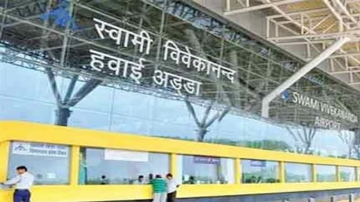 After the plane crash, the flight from Raipur to Ahmedabad was cancelled, order issued