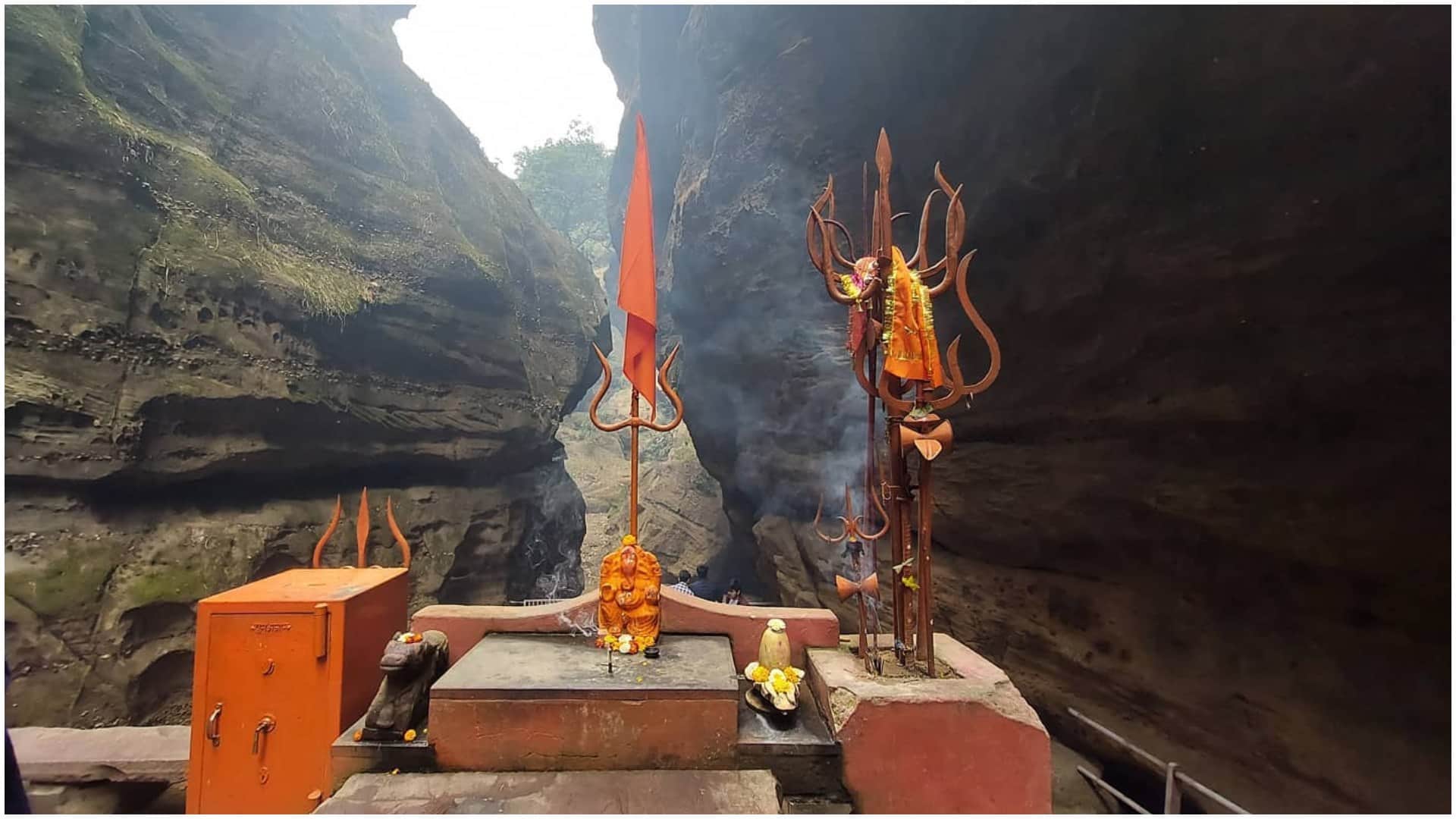 Sawan Madhya Pradesh Shiv Temples Mahakal Omkareshwar Darshan In MP