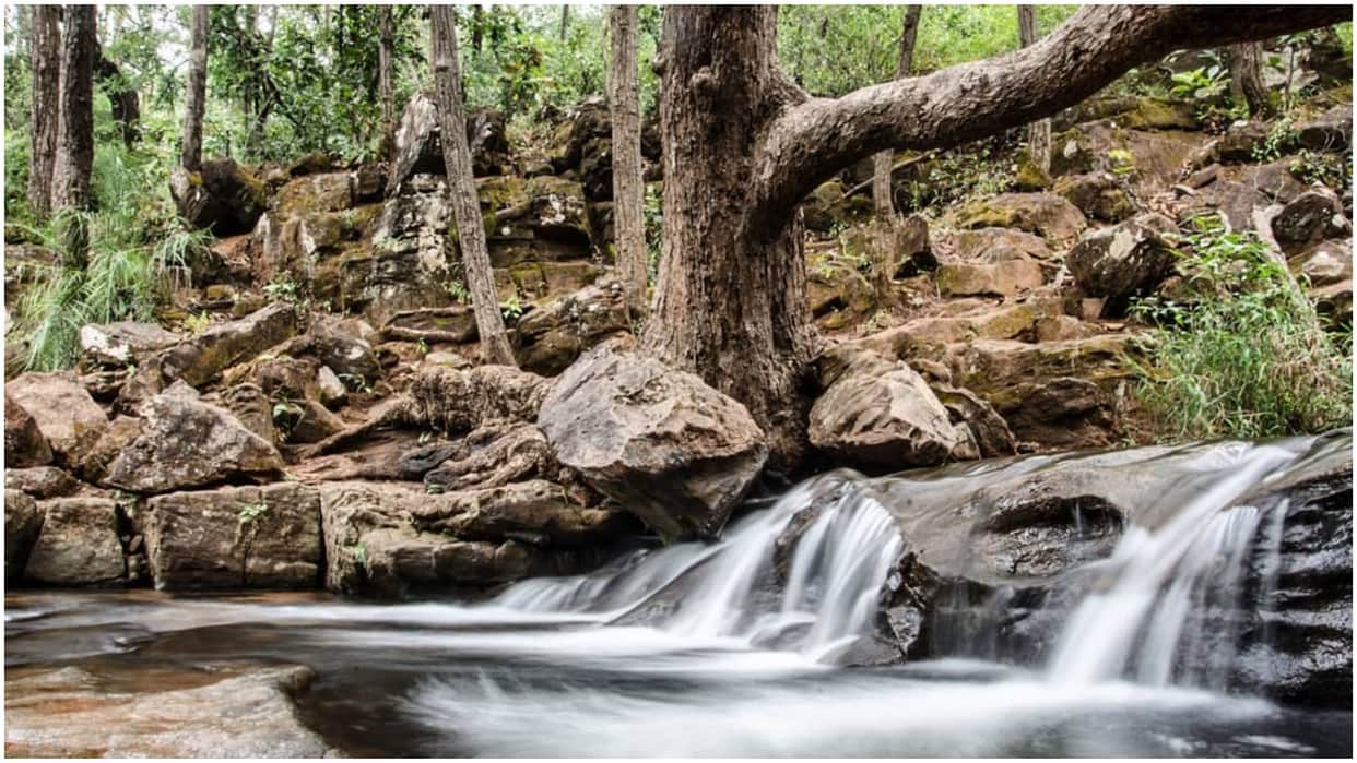 Tourist Places Near Madhya Pradesh Weekend Getaway From MP