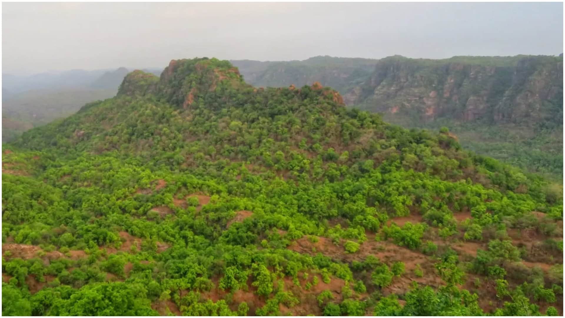 Tourist Places Near Madhya Pradesh Weekend Getaway From MP
