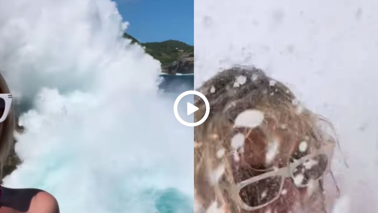 woman was making a vlog on the beach suddenly waves came video went viral on hindi