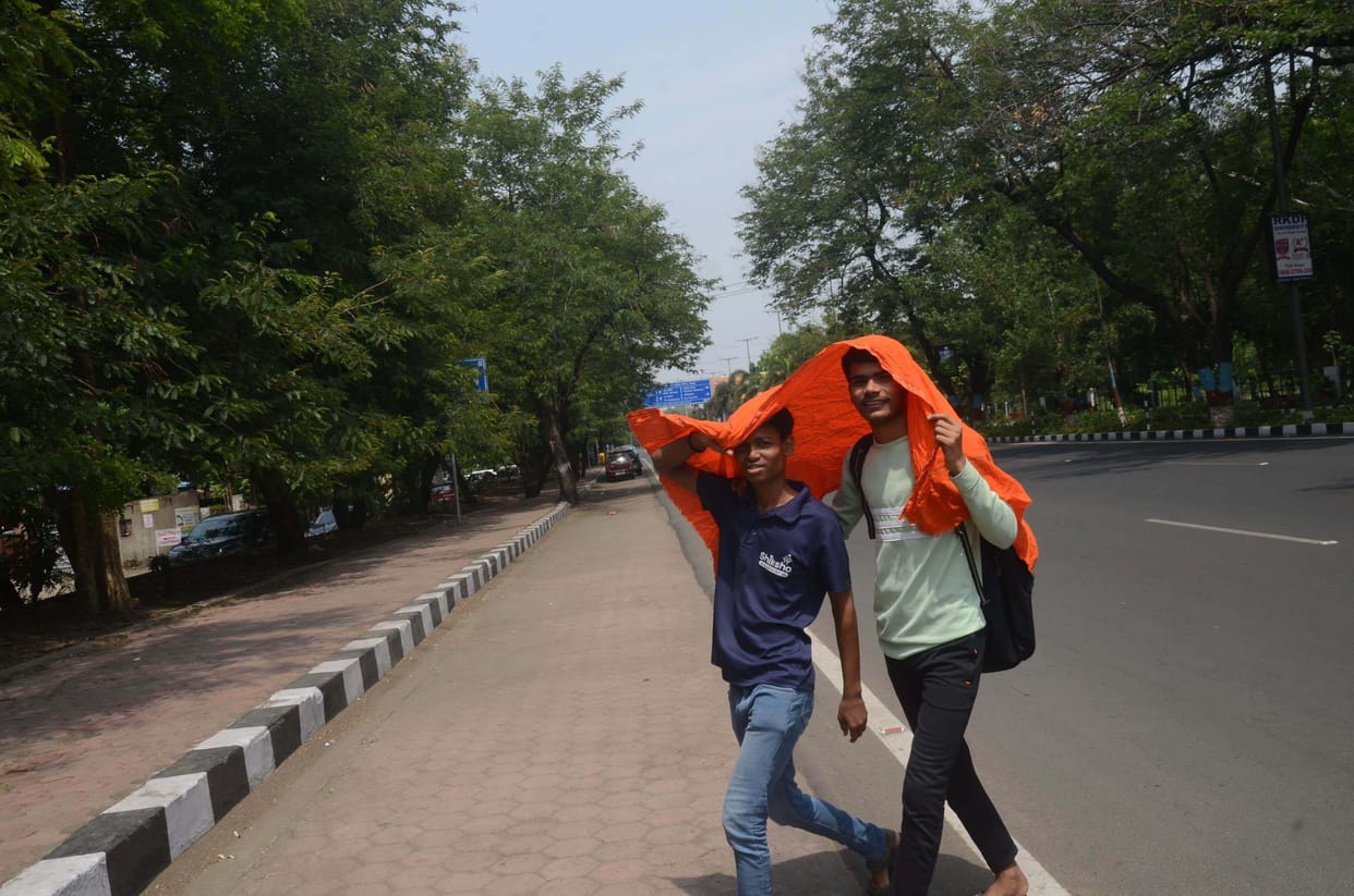 MP Weather Today: Storm and rain continued in many districts of Madhya Pradesh, Khajuraho's temperature reache