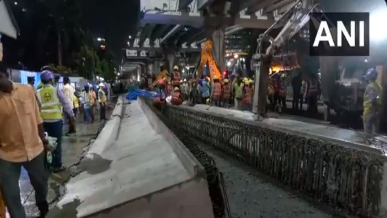 Chennai Metro accident Part of the under-construction track collapsed near Ramapuram News In Hindi