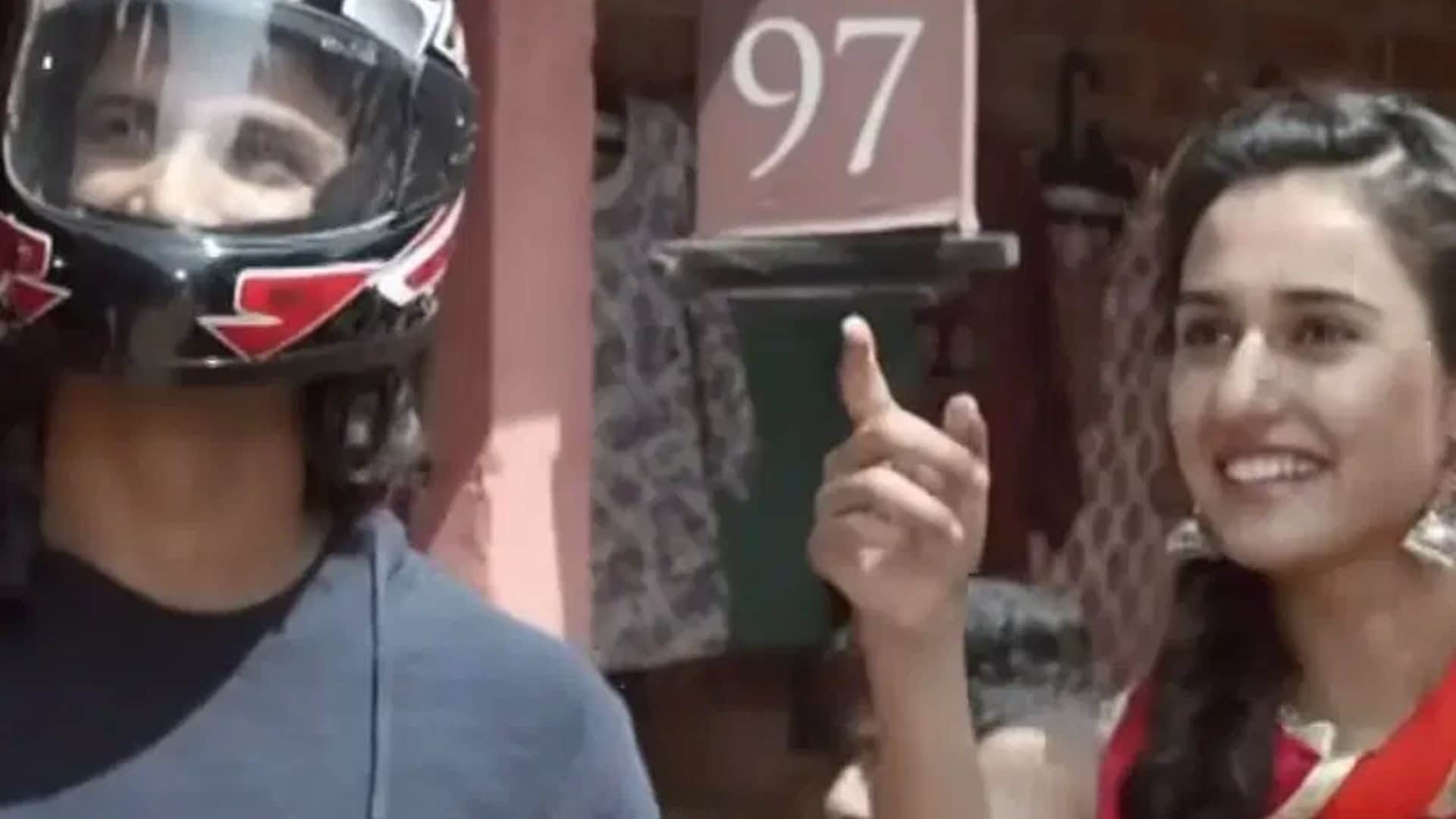 Disha patani birthday special know about her cinema career and also about his hit films