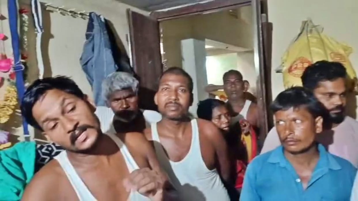 Gopalganj: Married woman found hanging from noose in mysterious circumstances, upset due to not having a child