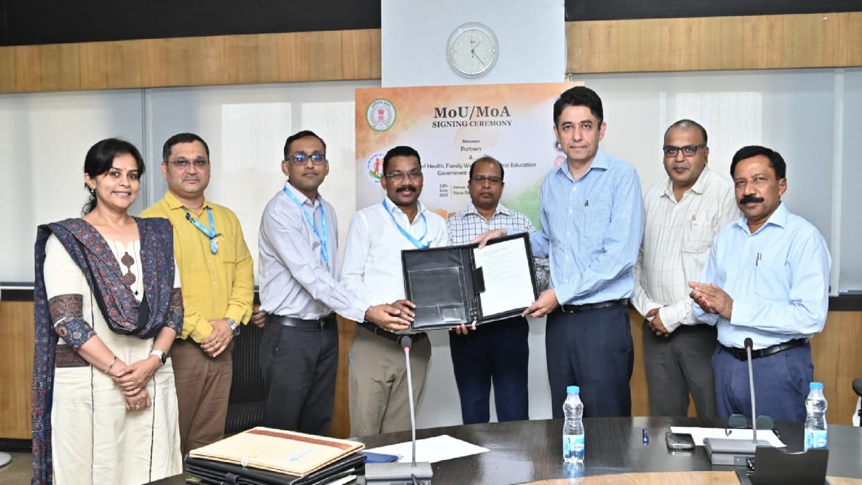 MoU with five organizations including UNICEF, WHO, AIIMS to strengthen health services in CG