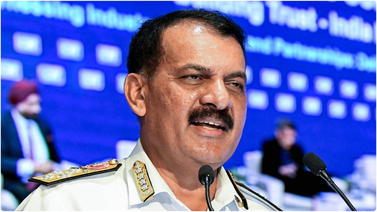 Navy Chief Arrives in Myanmar Maritime Cooperation Set to Gain New Direction Also Meet with Military Officials