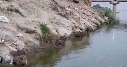 Kanpur Compensation of 46 lakhs taken on land registered in sand account 38 hectares of land grabbed