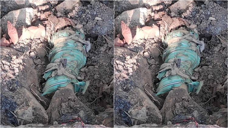 Bihar News: नक्सलियों की बड़ी साजिश नाकाम, जंगल से बरामद हुआ 10 किलो वजनी आईईडी बम; समय रहते किया गया डिफ्यूज