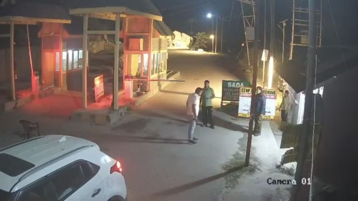 Himachal Pradesh Home Guard jawan manhandled pistol pulled in Kasol Cross FIR lodged