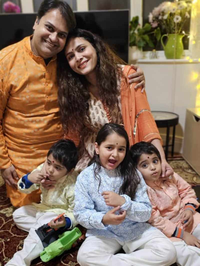 अहमदाबाद विमान हादसे में डॉ. दंपती का पूरा परिवार खत्म, मौत से पहले ली थी आखिरी सेल्फी