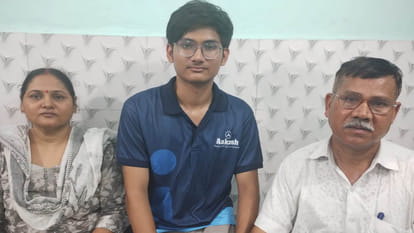 NEET UG Result 2025: Tanisha waved the flag by getting 29th rank in NEET, became the city topper