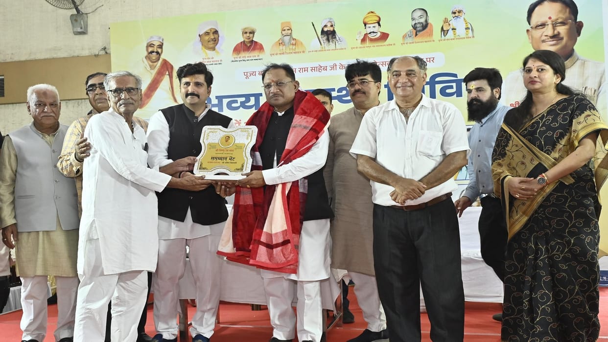 Free health camp in JhulelalDham raipur: CM Sai praised the Sindhi community service spirit