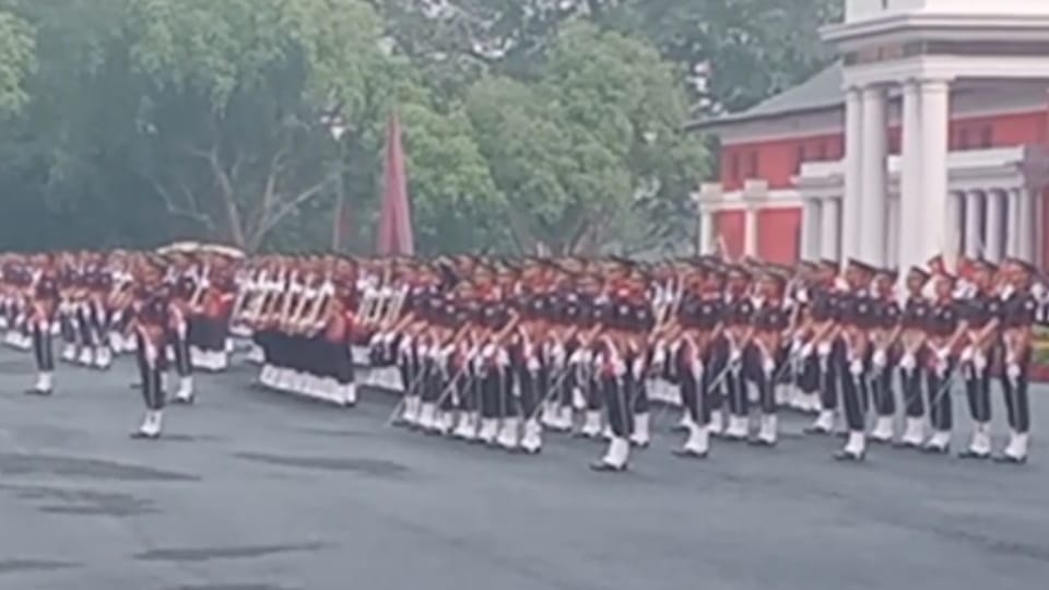 Dehradun pass out 419 soldiers became part of Indian Army 32 cadets from 9 friendly countries also passed out