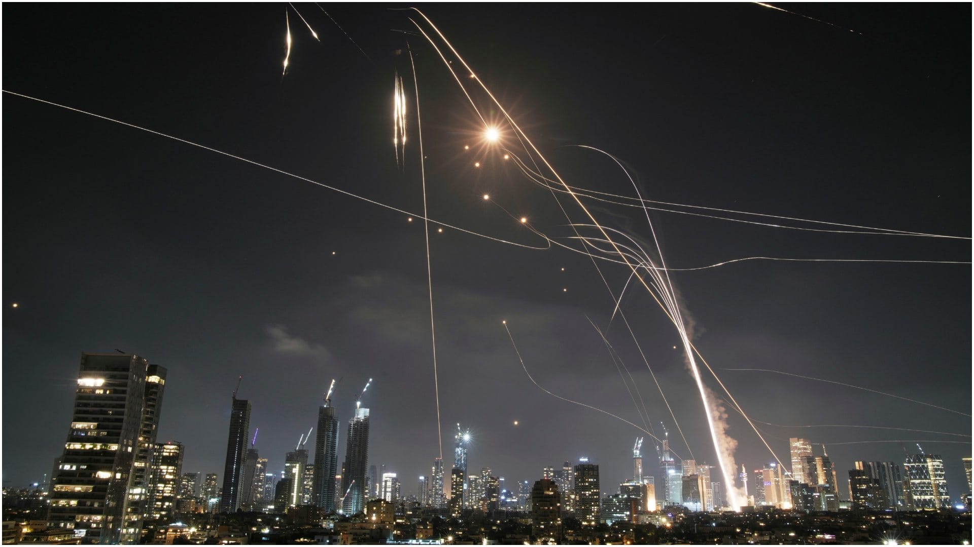 Satellite picture of Israel's attack on Iran's nuclear sites News In Hindi